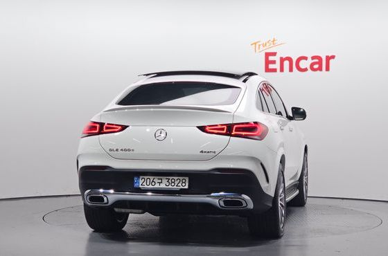 Mercedes-Benz GLE-Class GLE400d 4MATIC Coupe — пробег 9 818 км — фото 4 из 5