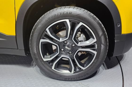 Jeep Avenger Altitude — пробег 15 100 км — фото 5 из 5