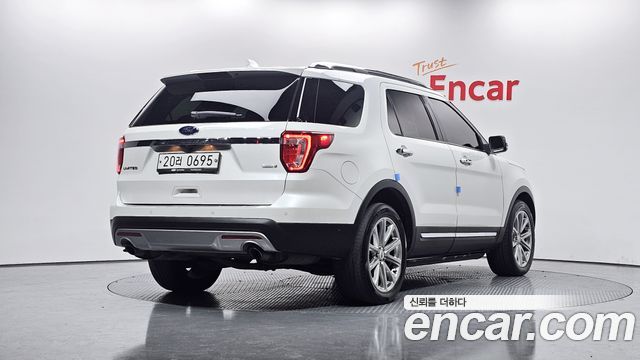 Ford Explorer 2.3 Limited 4WD 5th — пробег 78 096 км — фото 2 из 5