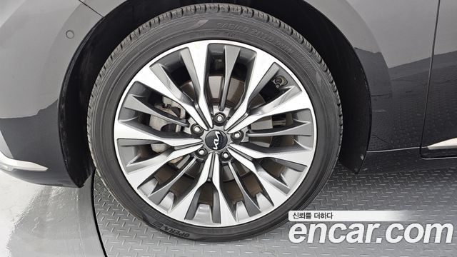 Kia K8 из Кореи Encar