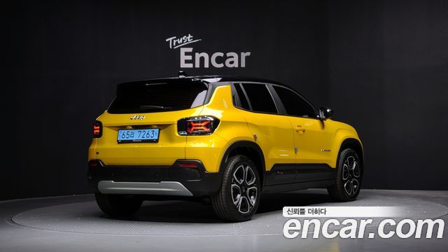 Jeep Avenger из Кореи Encar