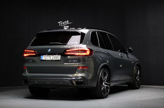 BMW X5 xDrive 40d M Sport Online Exclusive Editon — пробег 47 211 км — фото 2 из 5