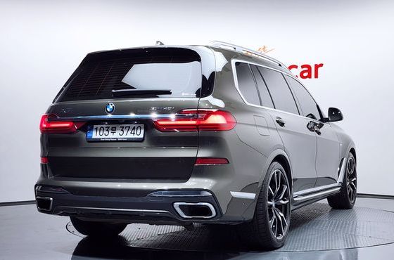 BMW X7 xDrive 40i M Sport 6STR — пробег 62 088 км — фото 2 из 5