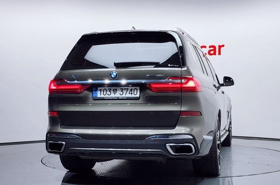 BMW X7 xDrive 40i M Sport 6STR — пробег 62 088 км — фото 4 из 5