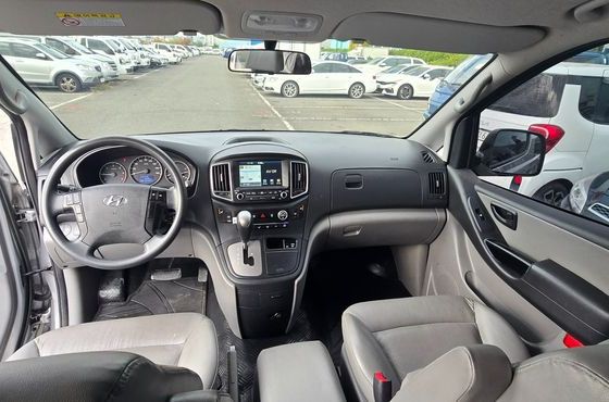 Hyundai Starex Wagon 11-Seater Smart — пробег 101 342 км — фото 2 из 5