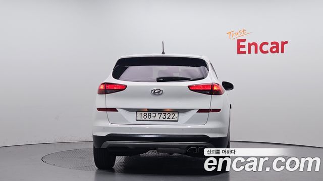 Hyundai Tucson Diesel 2.0 2WD Smart — пробег 87 801 км — фото 4 из 5