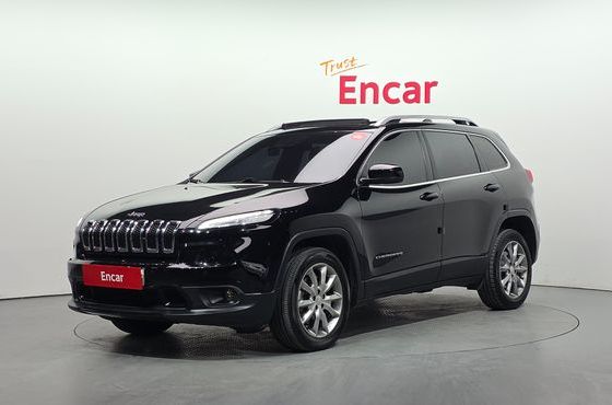 Jeep Cherokee 2.4 Longitude High AWD — пробег 106 464 км — фото 1 из 5
