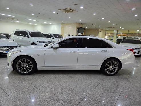 Cadillac CT6 3.6 Premium AWD — пробег 137 276 км — фото 3 из 5