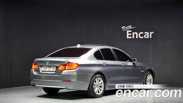 BMW 5-Series 520d — пробег 102 410 км — фото 2 из 5