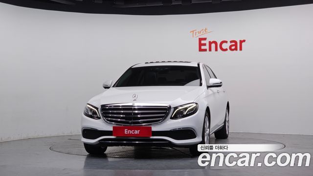 Mercedes-Benz E-Class из Кореи Encar