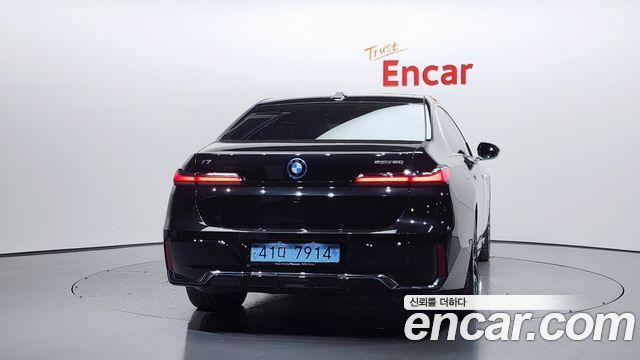 BMW i7 eDrive 50 M Sport — пробег 26 154 км — фото 4 из 5