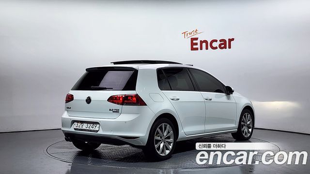 Volkswagen Golf из Кореи Encar