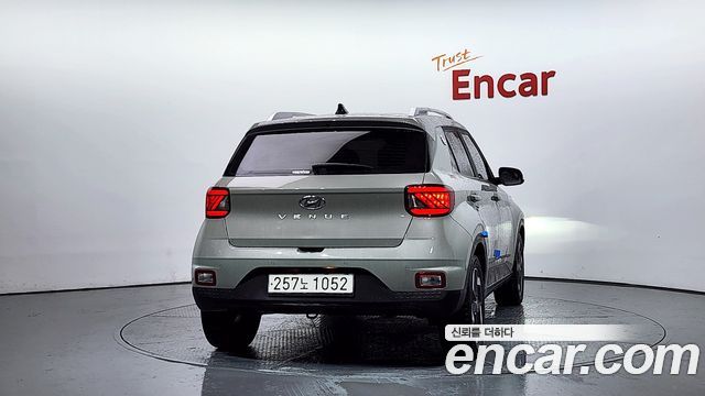Hyundai Venue из Кореи Encar