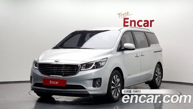 Kia Carnival 11-seater Prestige — пробег 106 945 км — фото 1 из 5