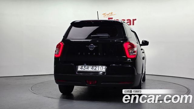 Ssangyong TIBOLI из Кореи Encar