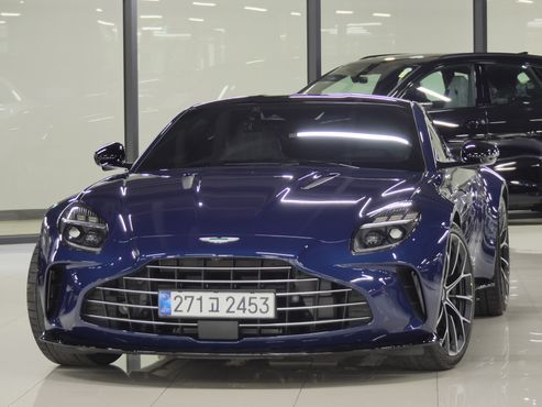 Astonmartin Vantage 4.0 V8 Coupe — пробег 4 000 км — фото 1 из 5