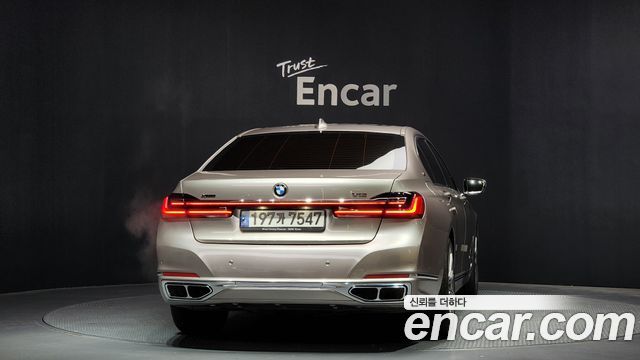 BMW 7-Series M760Li xDrive V12 Excellence — пробег 96 300 км — фото 4 из 5