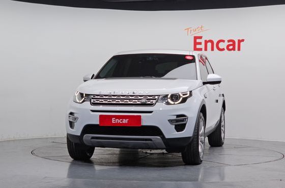 Land Rover Discovery Sport 2.0 TD4 HSE Luxury — пробег 143 997 км — фото 3 из 5