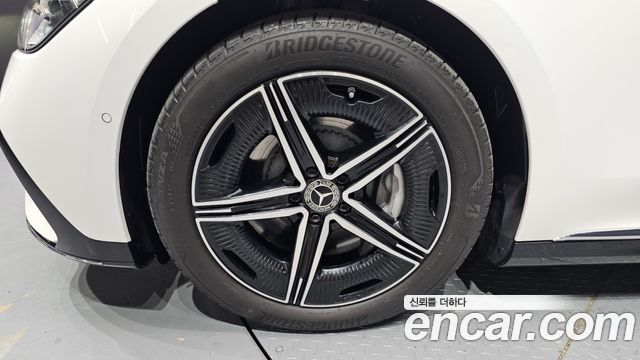 Mercedes-Benz EQE из Кореи Encar