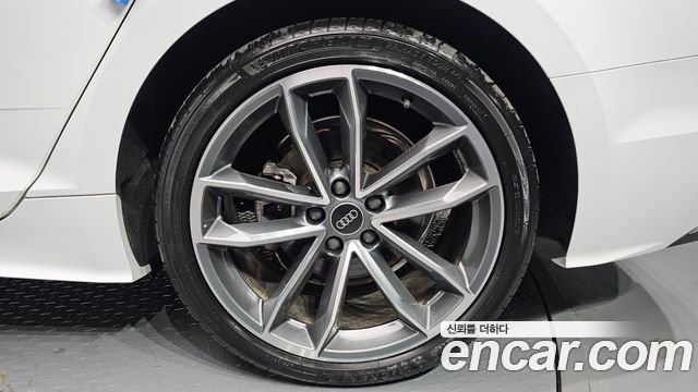 Audi A5 из Кореи Encar