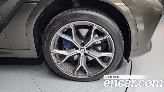 BMW X6 xDrive40i M Sport — пробег 88 280 км — фото 5 из 5