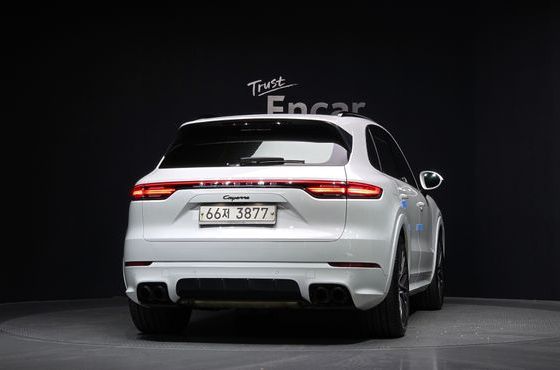 Porsche Cayenne 3.0 — пробег 115 178 км — фото 4 из 5