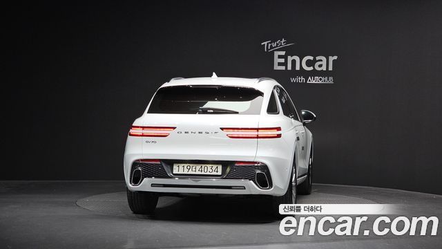Genesis GV70 из Кореи Encar