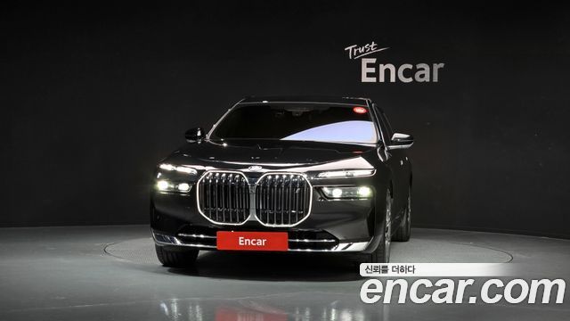 BMW i7 из Кореи Encar