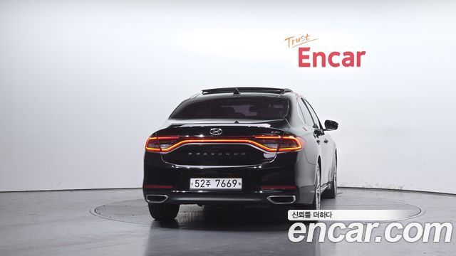 Hyundai Grandeur из Кореи Encar