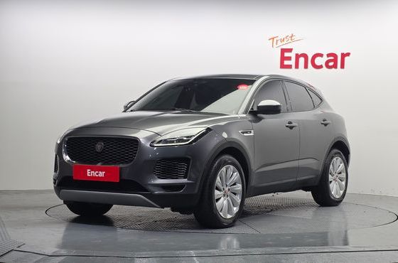 Jaguar E-PACE P250 SE — пробег 72 870 км — фото 1 из 5