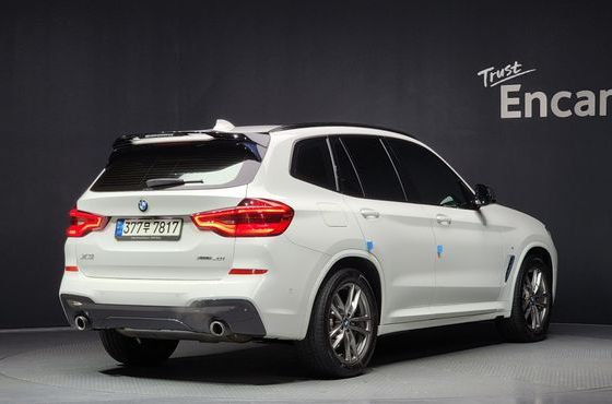 BMW X3 xDrive 20i M sports Online Exclusive Edition — пробег 30 096 км — фото 2 из 5