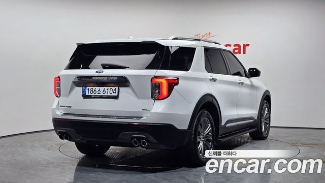 Ford Explorer 3.0 PHEV — пробег 81 088 км — фото 2 из 5
