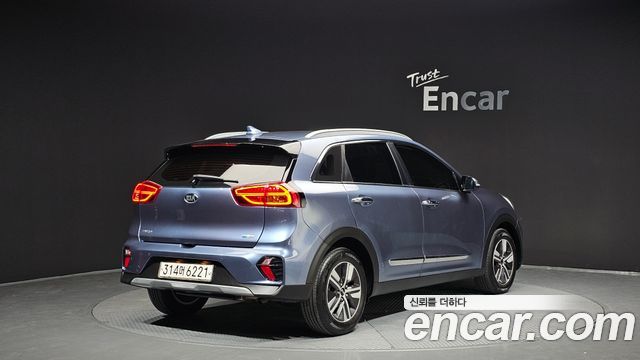 Kia Niro из Кореи Encar