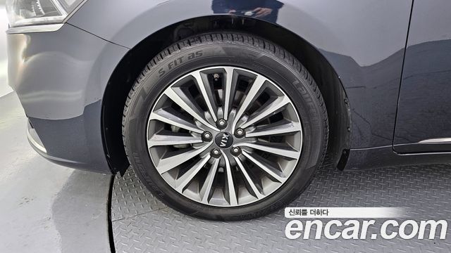 Kia K7 из Кореи Encar