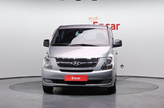Hyundai Starex 11-Seater Wagon CVX Premium — пробег 142 315 км — фото 3 из 5
