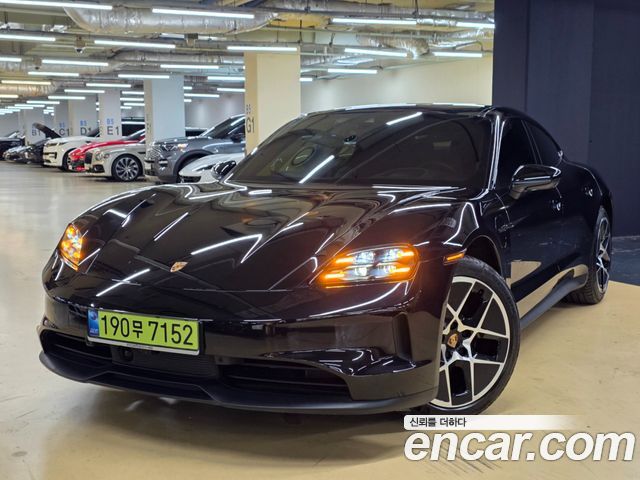 Porsche Taycan Base — пробег 29 000 км — фото 2 из 5