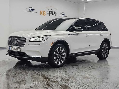 Lincoln Corsair 2.0 Reserve AWD — пробег 65 777 км — фото 1 из 5