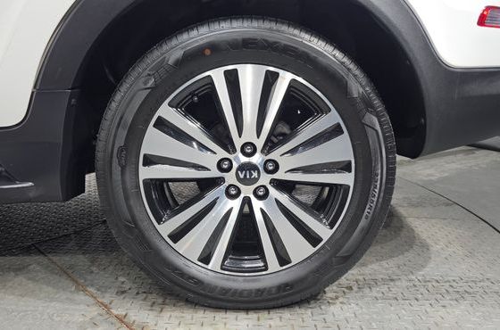 Kia Sportage Diesel 2WD Trendy — пробег 139 579 км — фото 5 из 5