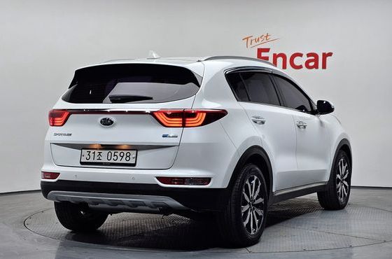 Kia Sportage Diesel 1.7 2wd Noblesse — пробег 112 995 км — фото 2 из 5