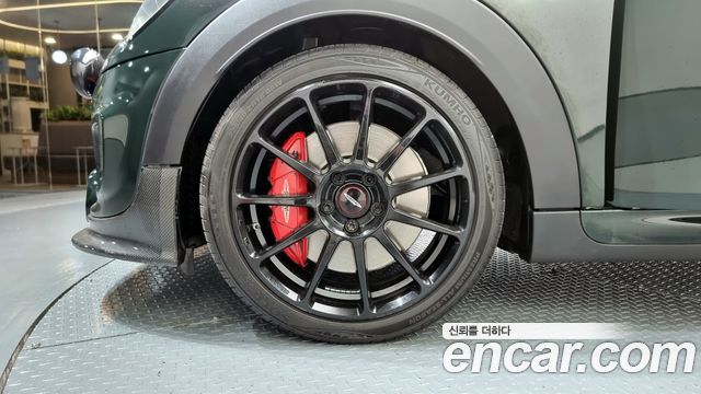 Mini Cooper Convertible JCW 3rd — пробег 80 431 км — фото 5 из 5