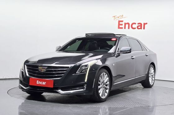 Cadillac CT6 3.6 Premium AWD — пробег 102 428 км — фото 1 из 5