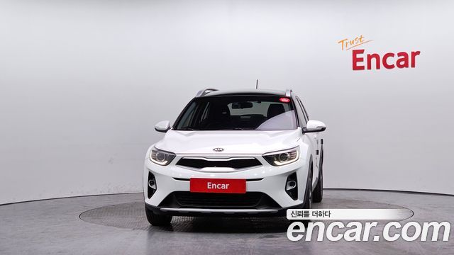 Kia Stonic Diesel 1.6 Trendy — пробег 118 759 км — фото 3 из 5