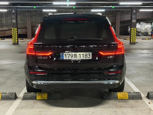 Volvo XC60 B5 Ultimate Bright — пробег 29 000 км — фото 5 из 5