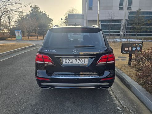 Mercedes-Benz GLE-Class GLE350 d 4MATIC — пробег 184 419 км — фото 4 из 5