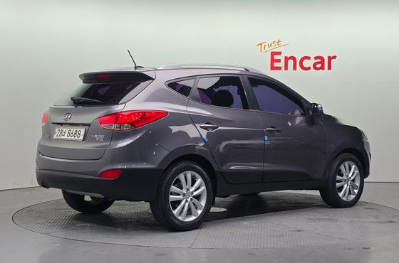 Hyundai Tucson Diesel 2WD LX20 Premier — пробег 90 972 км — фото 2 из 5