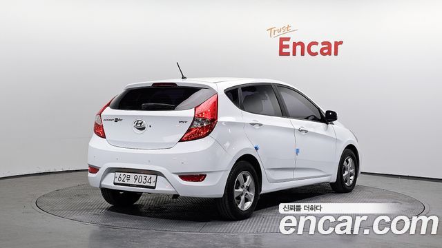 Hyundai Accent из Кореи Encar