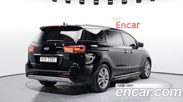 Kia Carnival 9-seater Prestige — пробег 103 335 км — фото 2 из 5