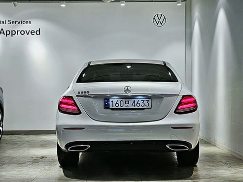 Mercedes-Benz E-Class E250 Avantgarde — пробег 48 387 км — фото 4 из 5