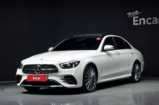 Mercedes-Benz E-Class E350 4MATIC AMG Line — пробег 17 977 км — фото 1 из 5