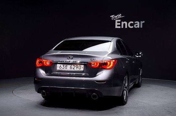 Infiniti Q50 3.5 Hybrid Essence — пробег 114 997 км — фото 4 из 5